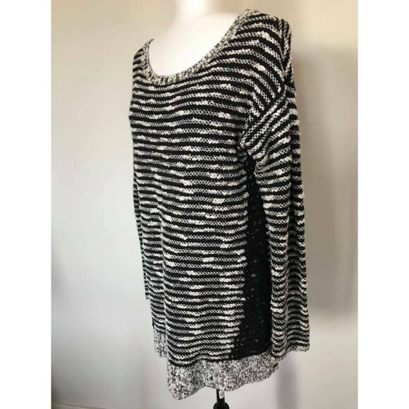 ANTHROPOLOGIE MOTH Staccato Striped Nubby Sweater Size Medium Black White - Picture 5 of 9